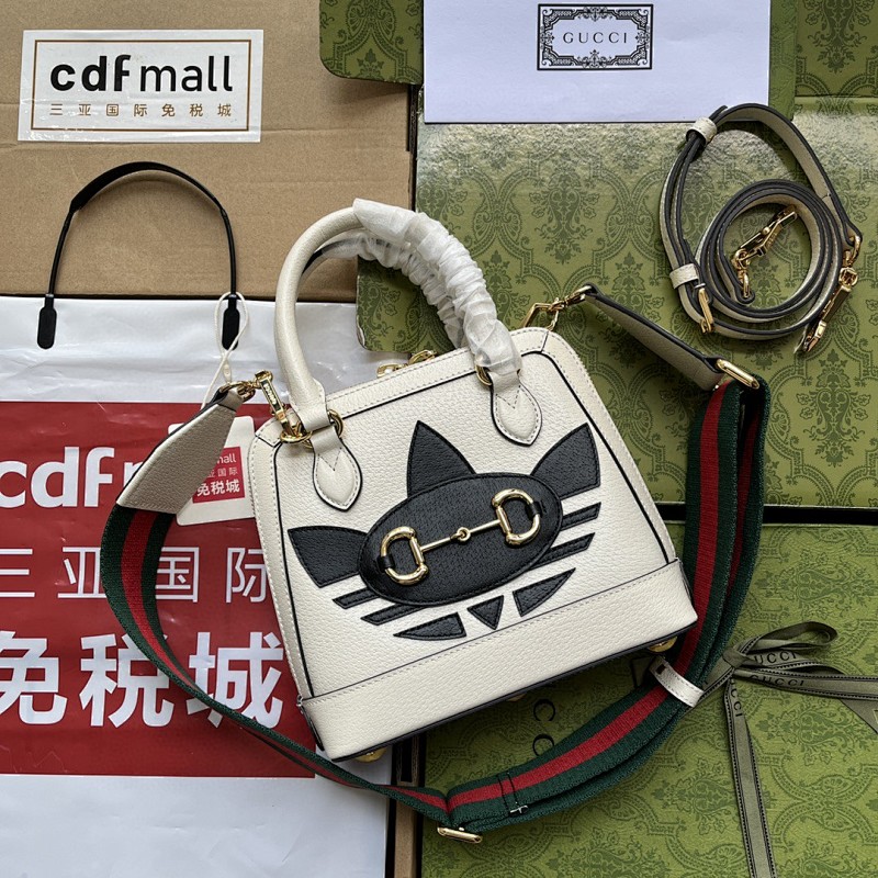Bag G, photo 1