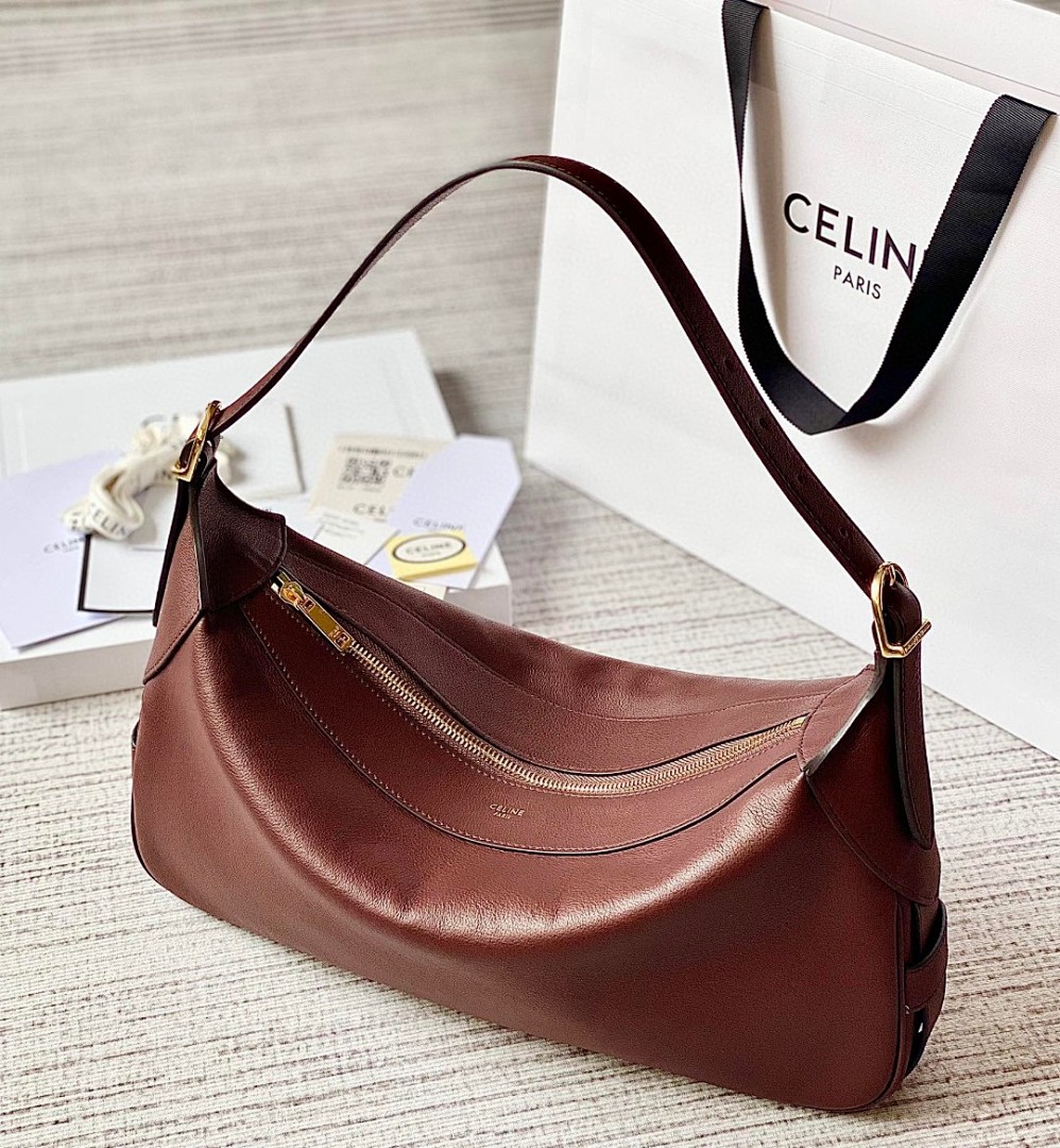 Bag C, photo 1