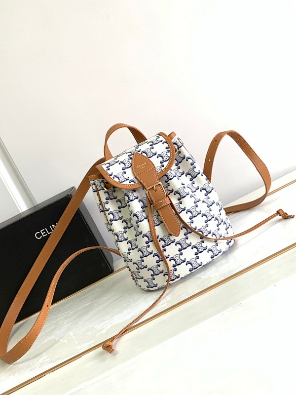 Bag C, photo 1