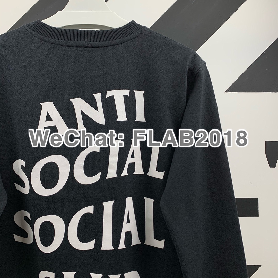 Unbranded AC BASIC CREWNECK - Image 11