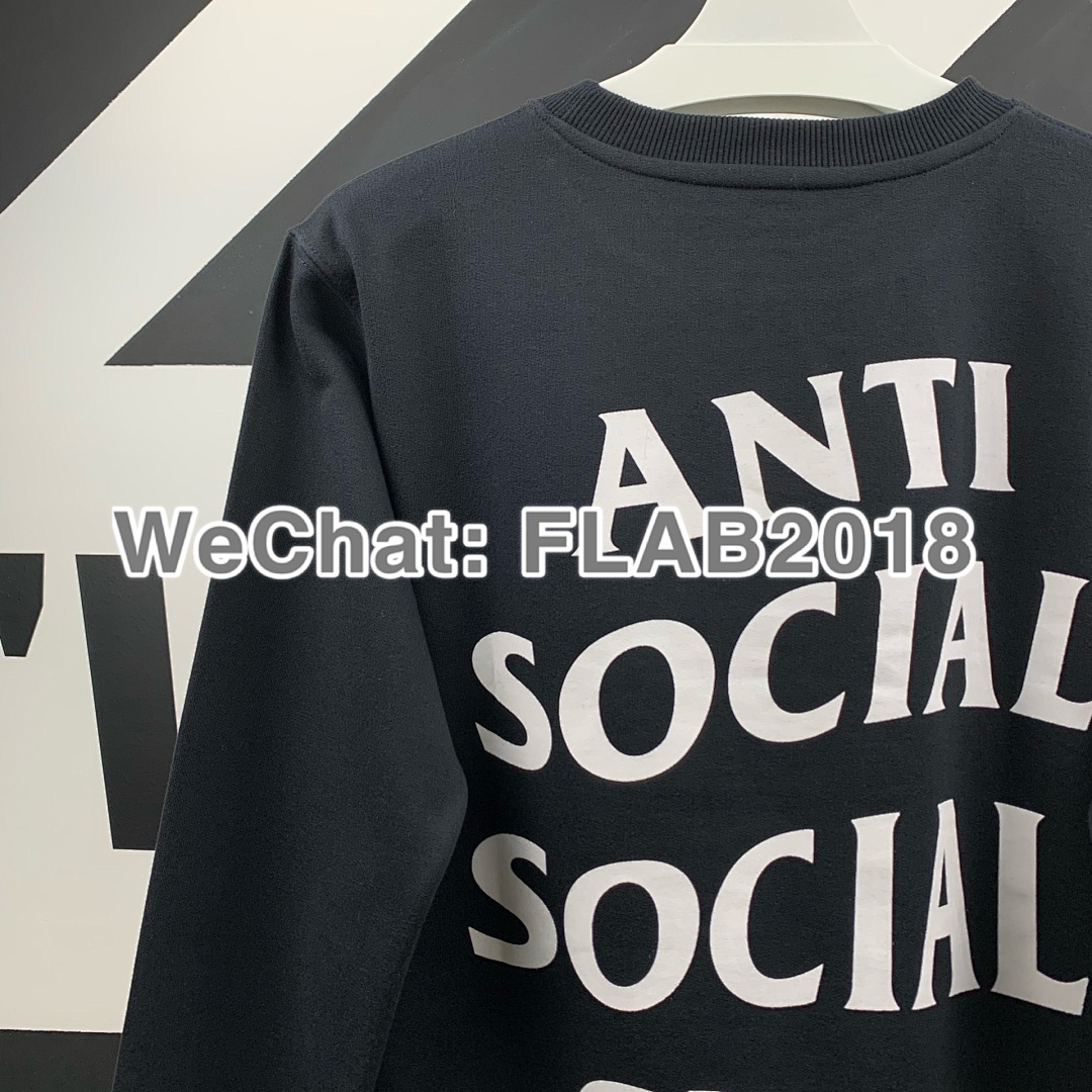 Unbranded AC BASIC CREWNECK - Image 10
