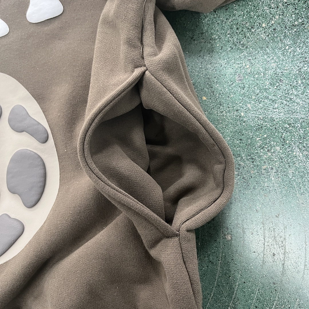 Other 60¥ Market 'Out Of Sight' Hoodie - Image 14