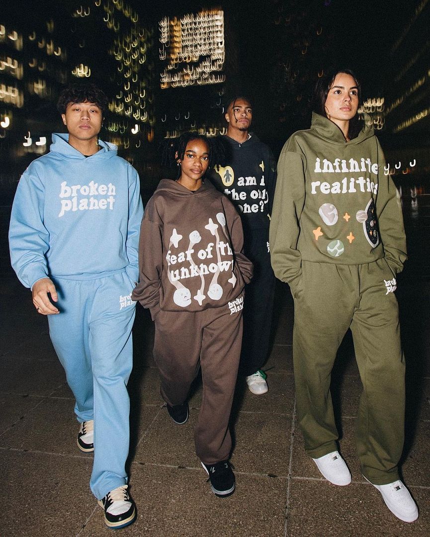 Other 60¥ Planet Alphabet Sweatshirt (Baby Blue) - Image 21