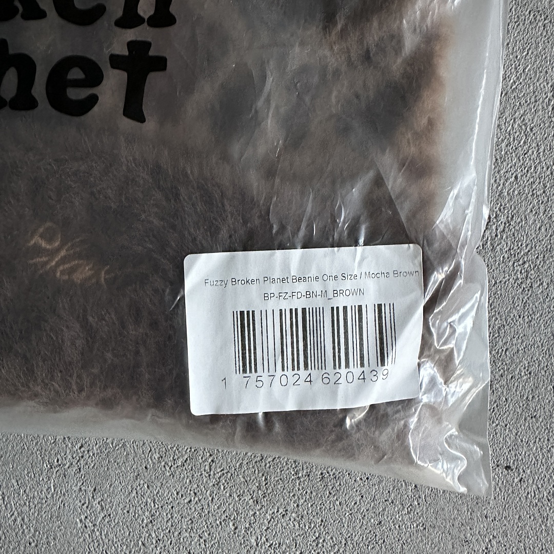 Other 29¥Fuzzy Beanie (Mocha Brown) - Image 4
