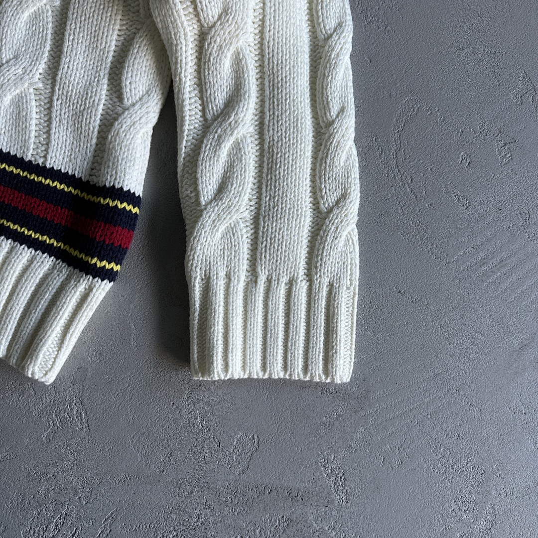 Other 79¥ V-Neck Sweater - Image 6