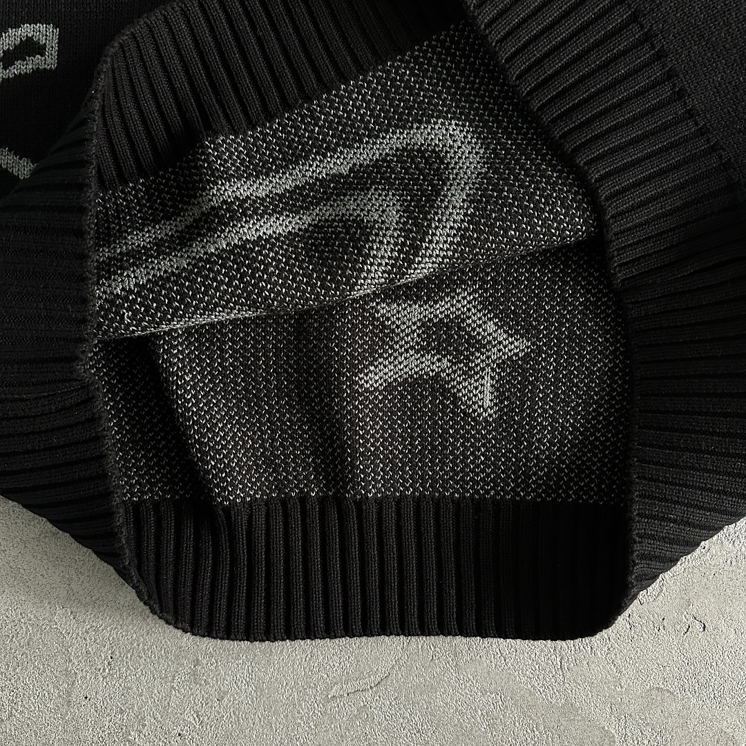 Other 89¥ Knit Sweater-Bone (Black) - Image 13