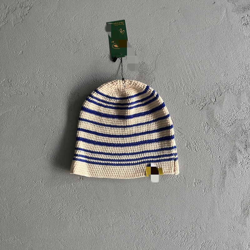 39¥ Beige Cold Hat, photo 1