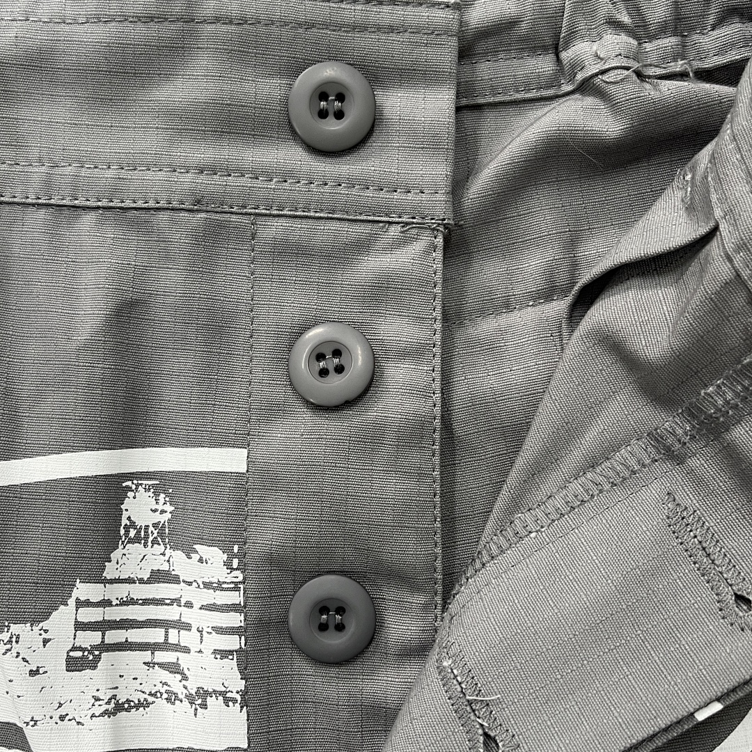 Other 89¥ Gray Cargo Shorts - Image 15