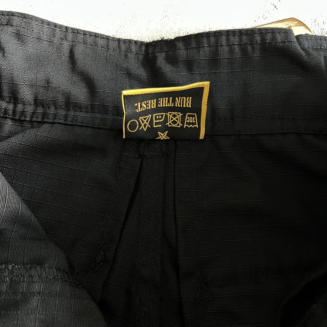 Other 69¥ 5Star Black White Logo Yellow Patch Cargo - Image 10