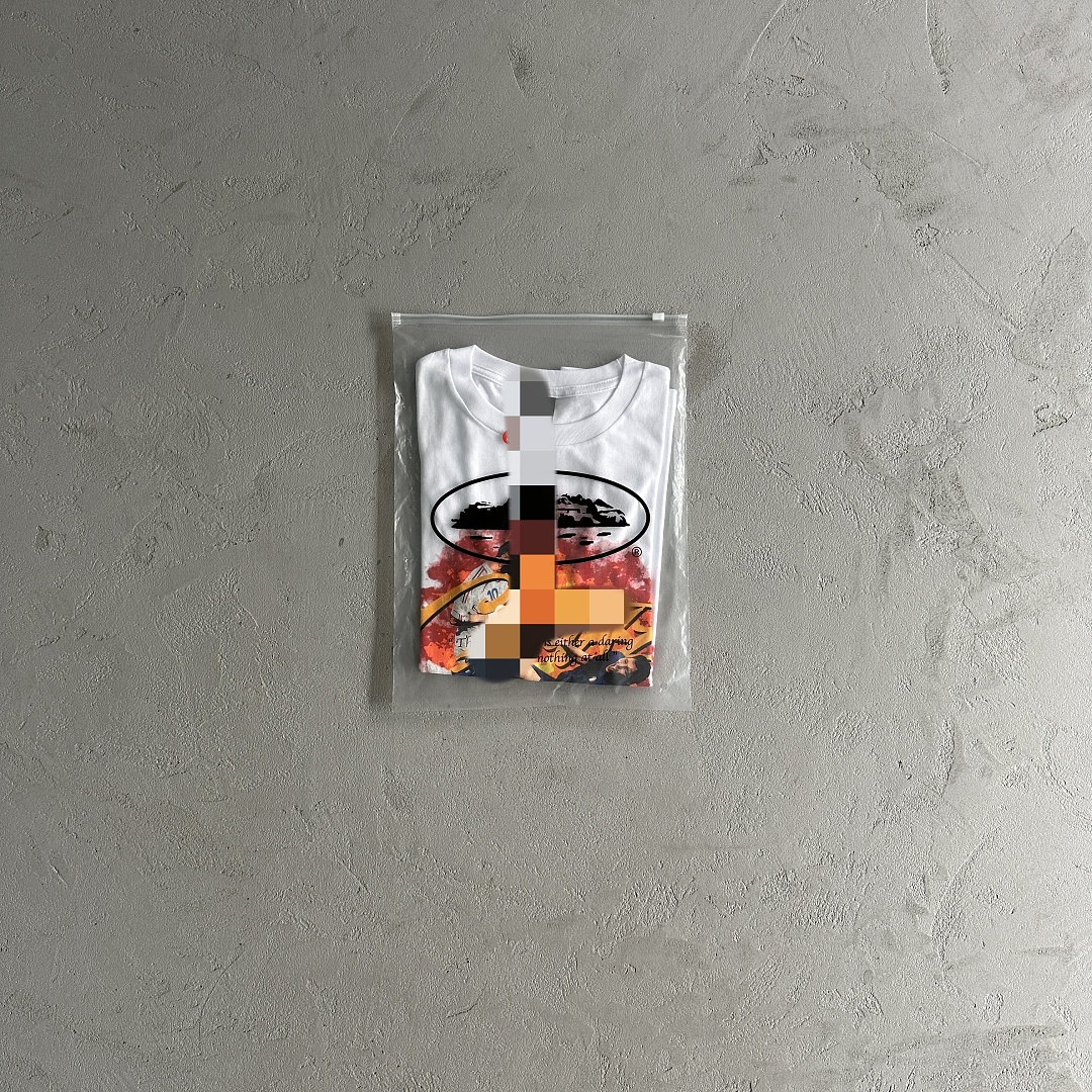 Other 35¥ Football Flames T-Shirt - Image 4