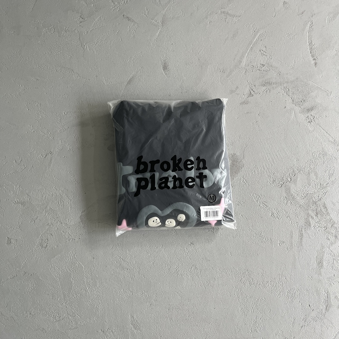 Other 60¥ True Love Hoodie-Midnght (Black) - Image 7