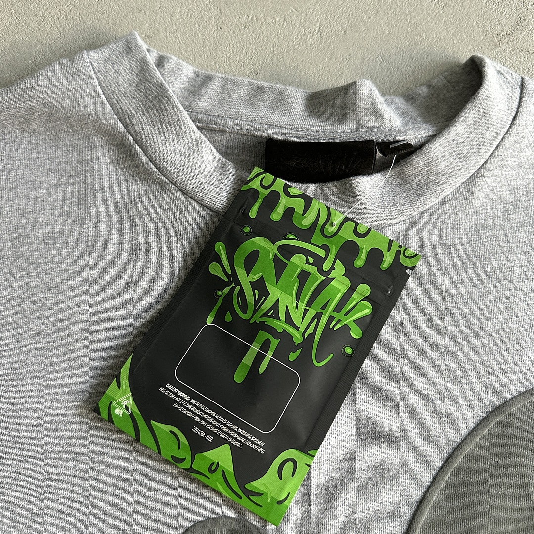 Other 109¥ Syna Men's Grey T-Shirt - Image 20