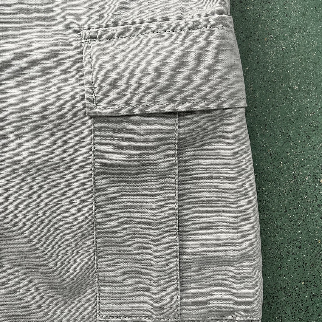 Other 89¥ Gray Cargo Shorts - Image 19