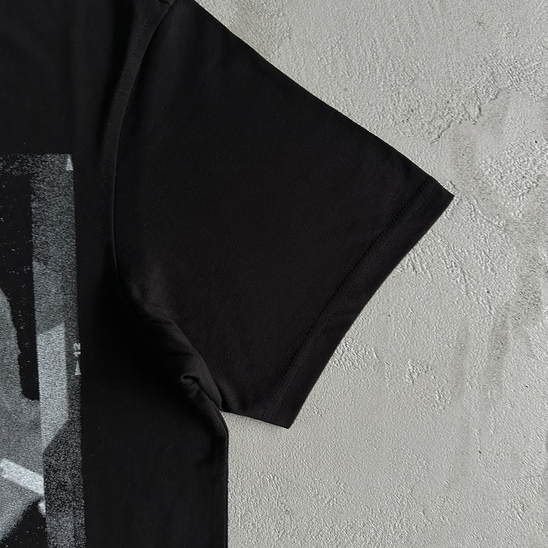 Other 39¥Sy No Comment Tee-Black - Image 13