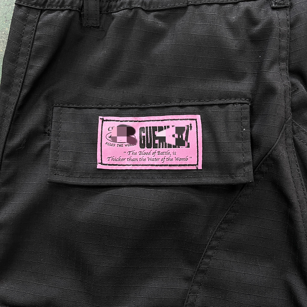 Other 69¥ Black With Pink Logo Cargos - Image 9