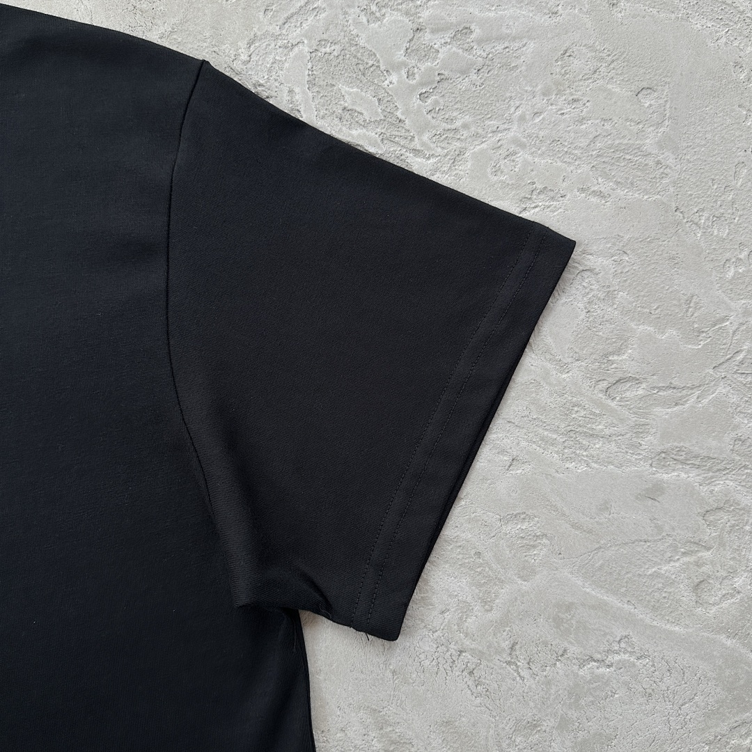 Other 35¥ Shield Tee - Image 20