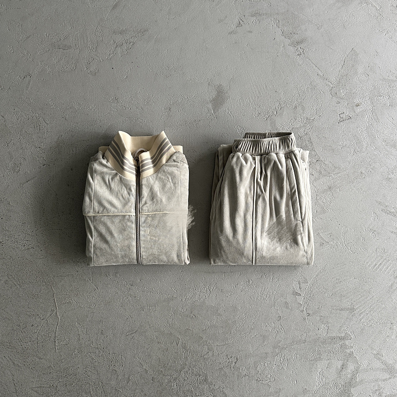 138¥ Velour Amg Set -Grey, photo 1