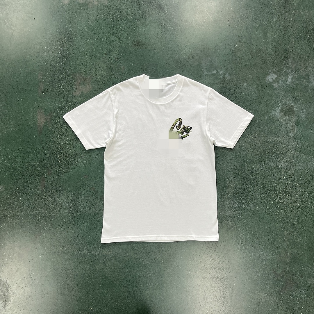 Other 35¥Black/Camouflage Pistol T-Shirt
