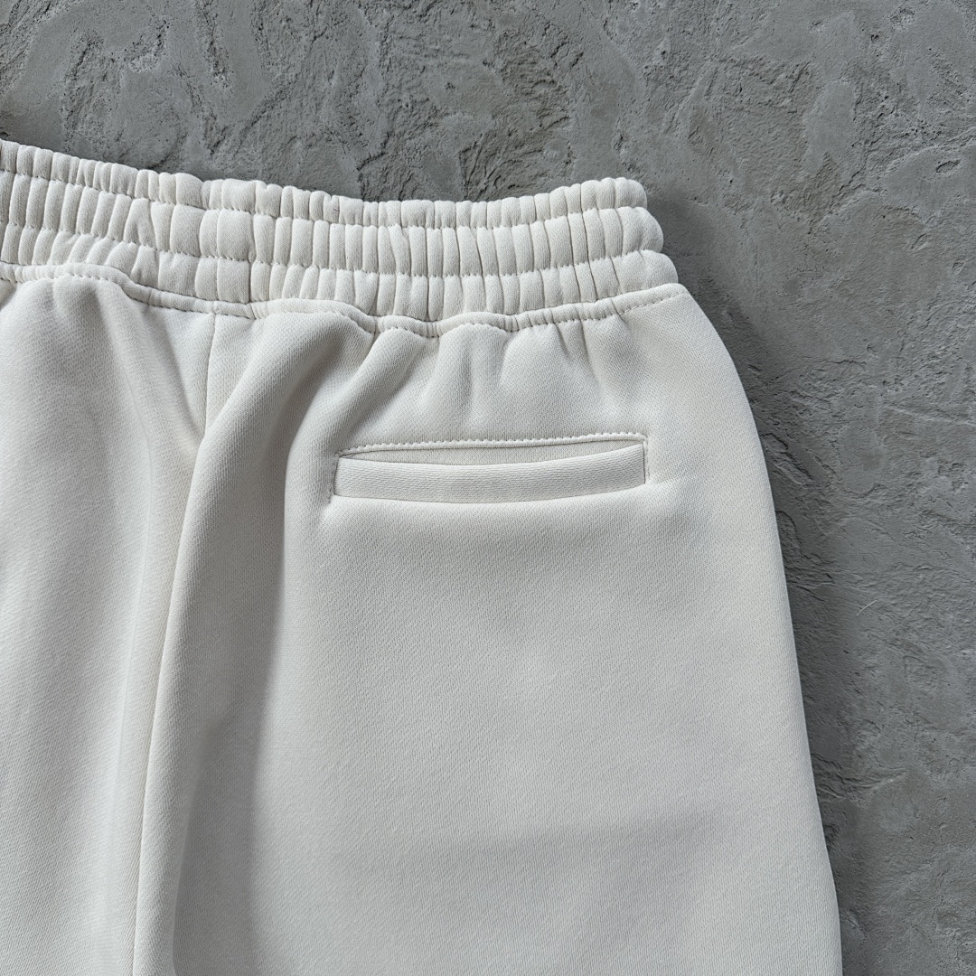 Other 69¥ISLAND PUFF PRINT SWEATSHORT [OFF (WHITE]) - Image 19