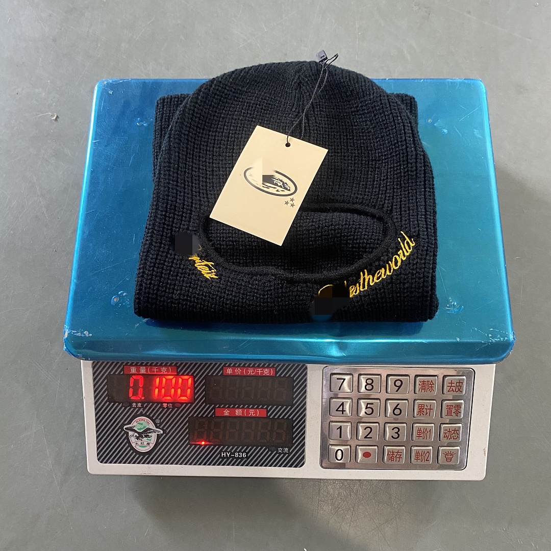 Other 39¥ Balaclava - Image 2