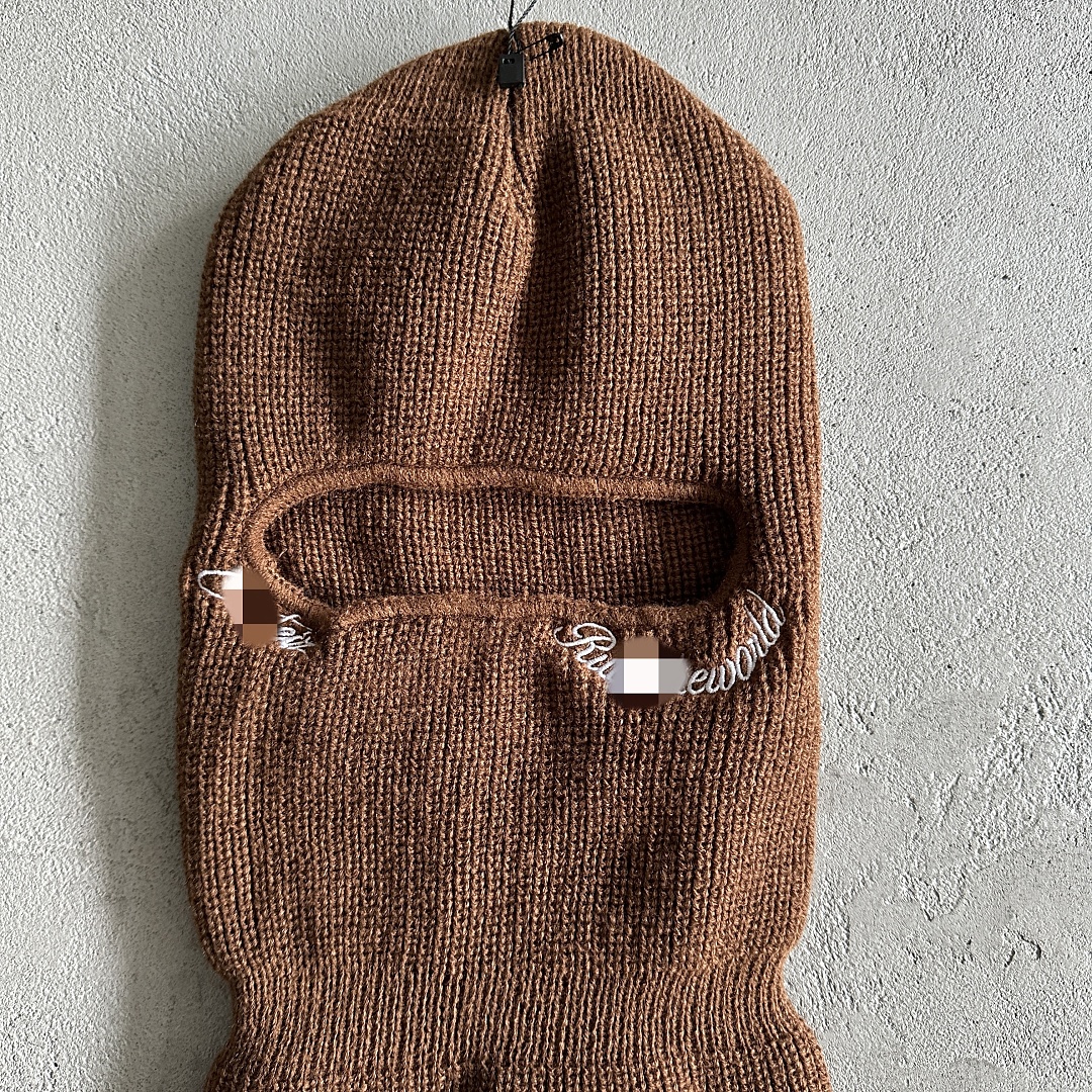 Other 39¥ Balaclava - Image 7