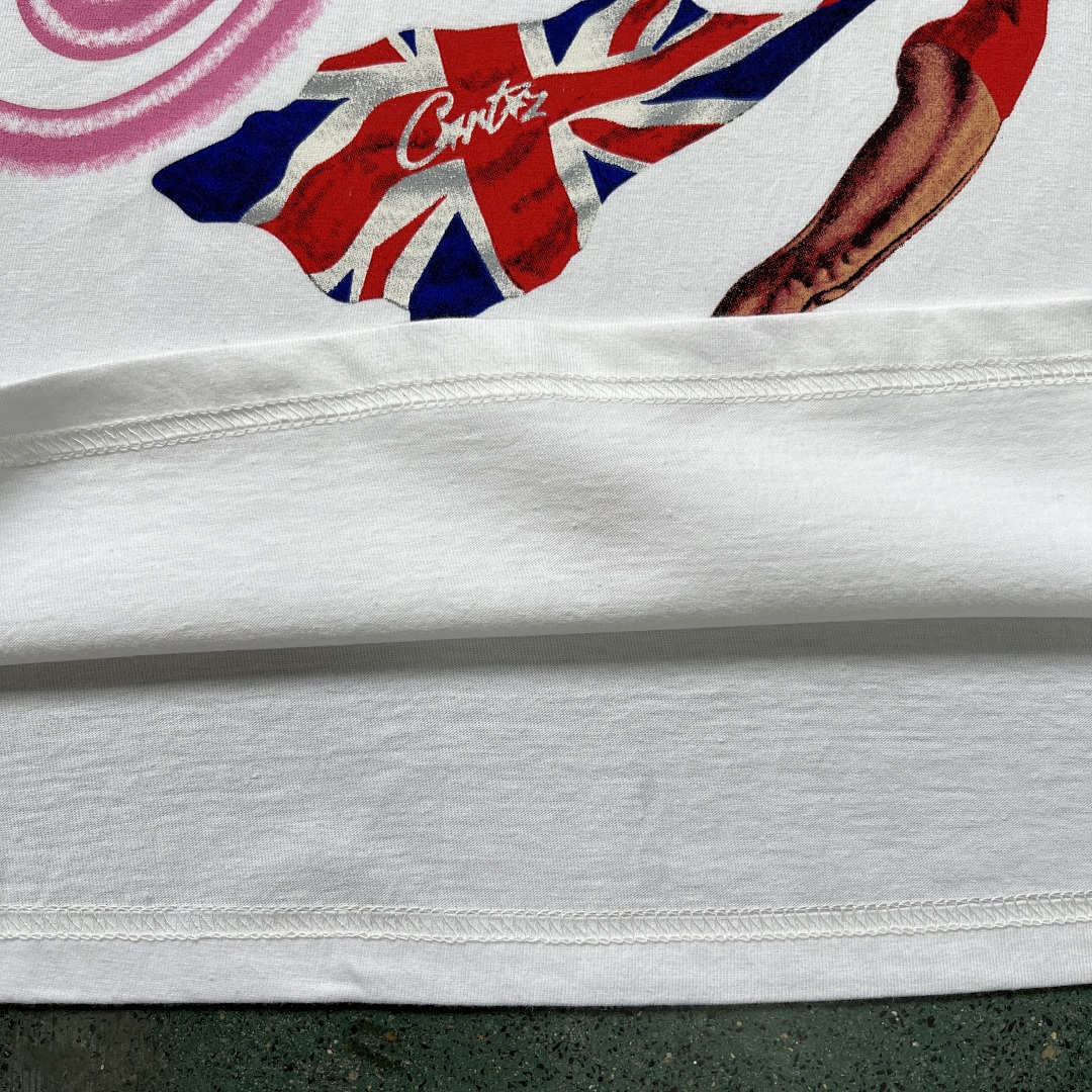 Other 35¥ Dancing Girl Flag T-Shirt - Image 8