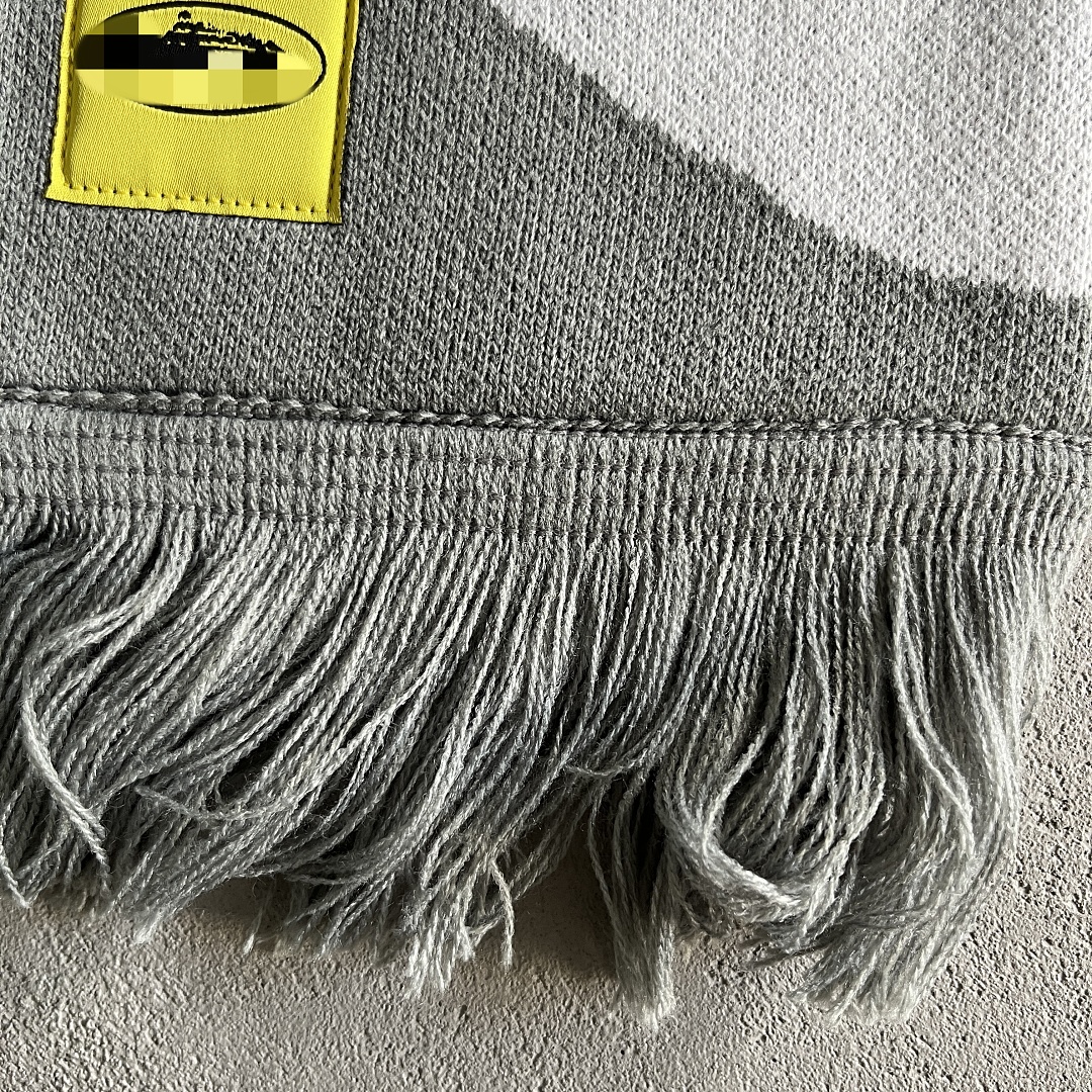 Other 39¥ Grey And White Scarf-Wraps - Image 5