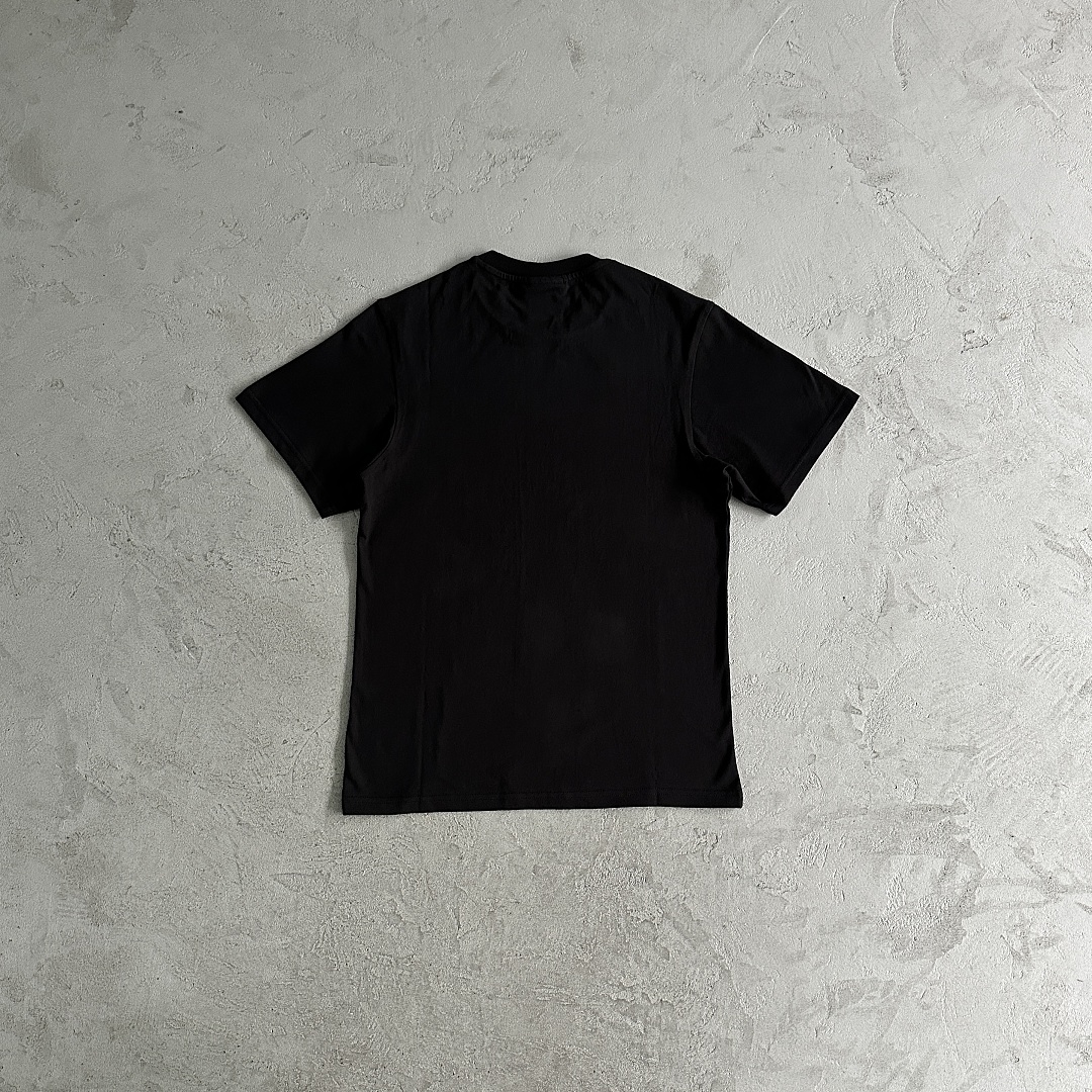 Other 39¥Sy No Comment Tee-Black - Image 17