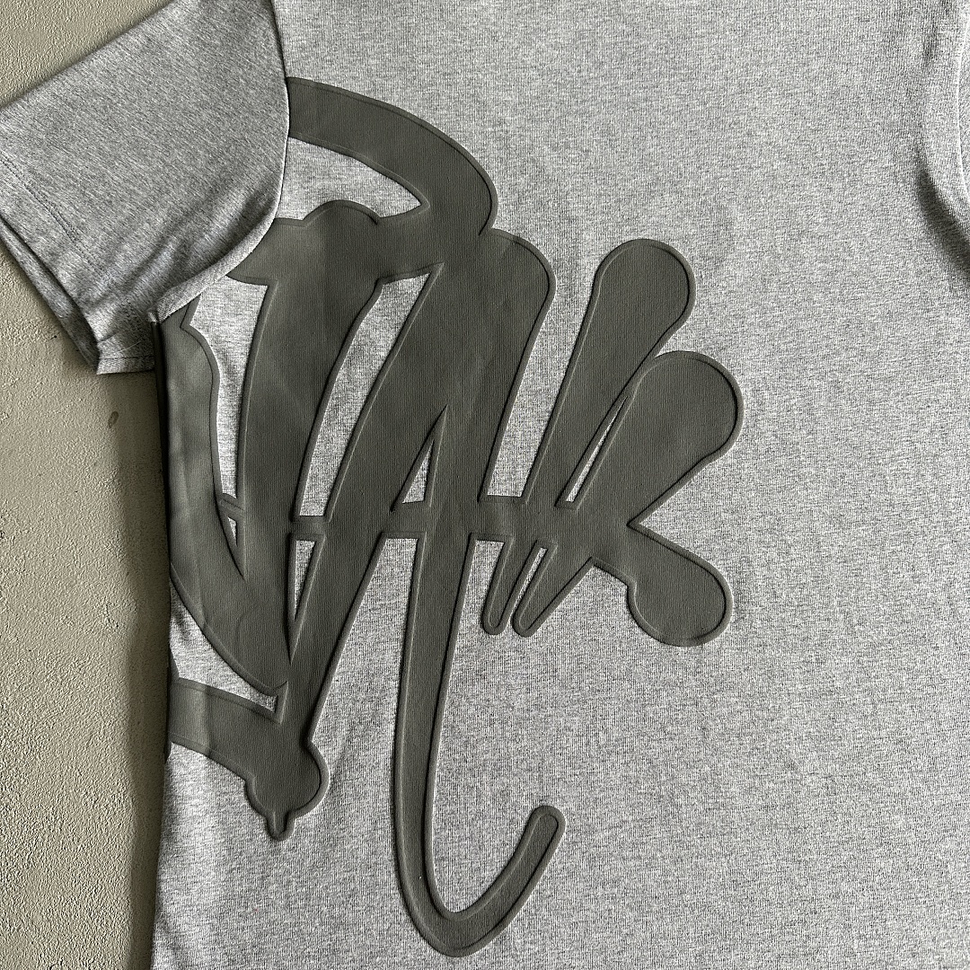 Other 109¥ Syna Men's Grey T-Shirt - Image 25