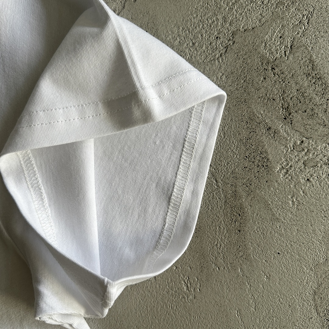 Other 35¥Regne Surle Monde Tee-White - Image 9
