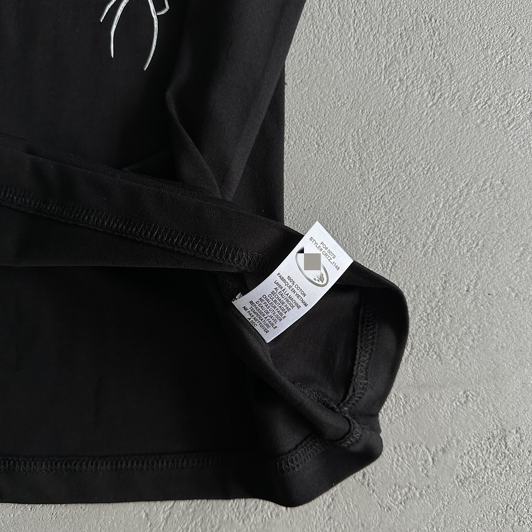 Other 35¥ Spider Web T-Shirt - Image 5