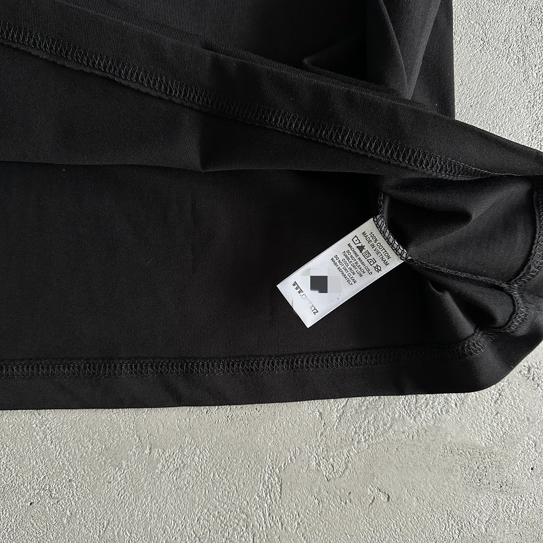 Other 35¥ Spider Web T-Shirt - Image 4