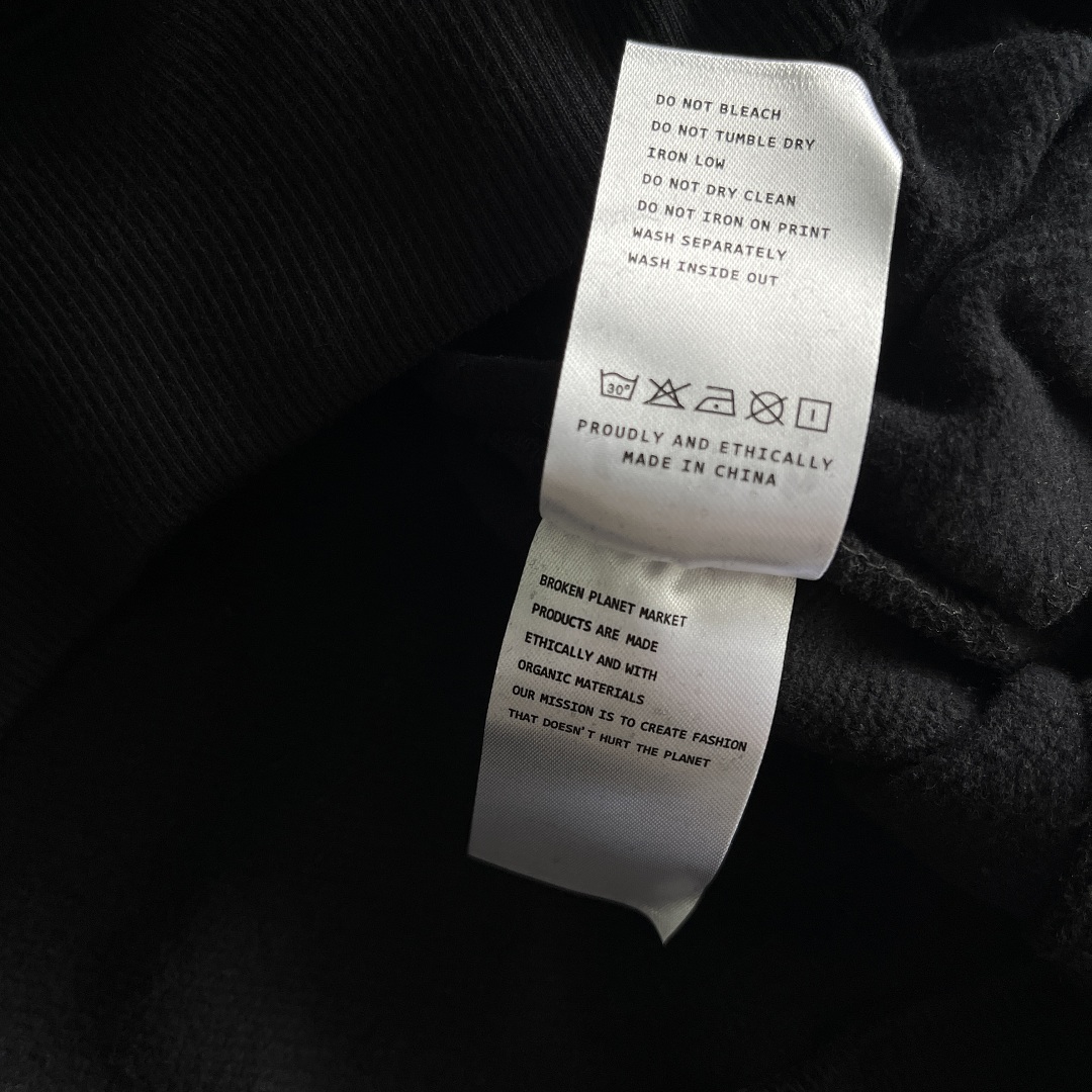 Other 60¥ True Love Hoodie-Midnght (Black) - Image 17