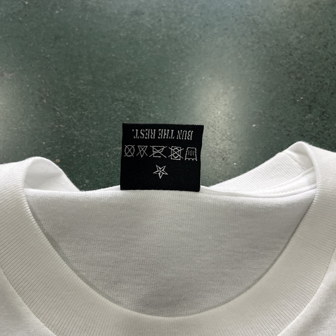 Other 35¥Black/Camouflage Pistol T-Shirt - Image 14