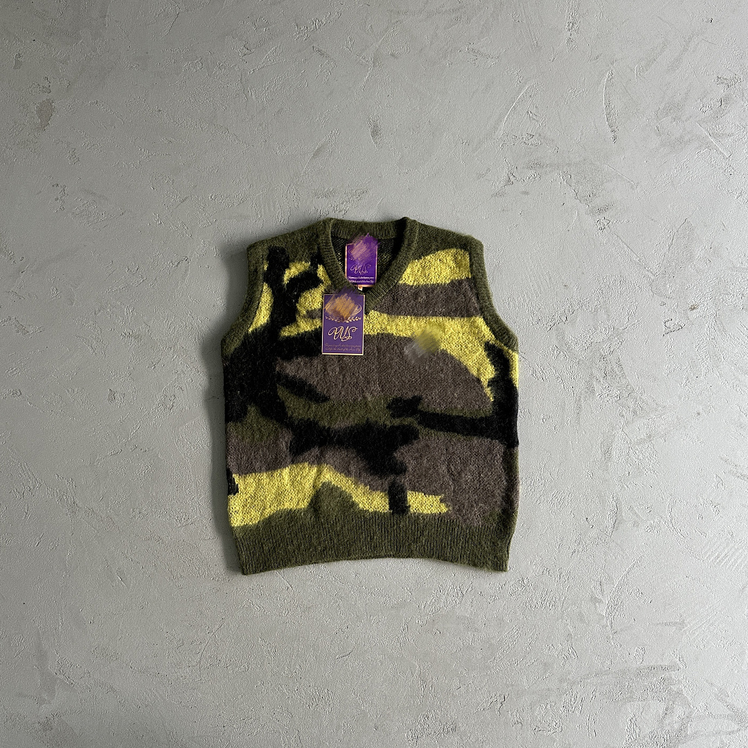 59¥ Mohair Knit Green Yellow Brown Camo Sweater Vest, photo 1
