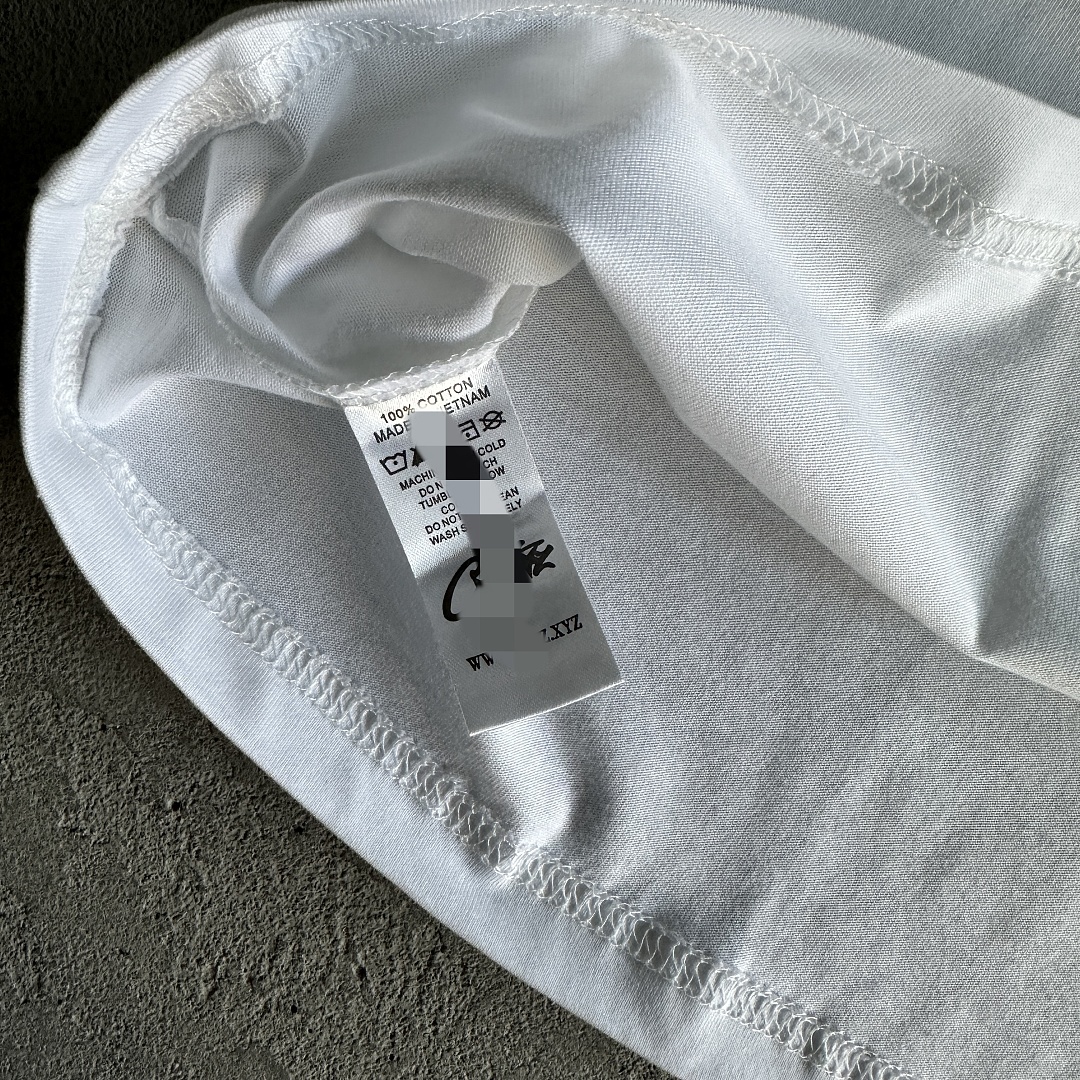 Other 35¥Hands Together Tee - Image 9