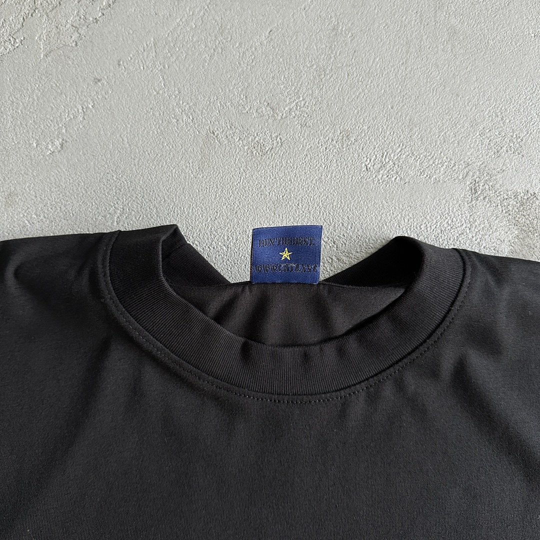 Other 35¥ Shining Star Black Tee - Image 11