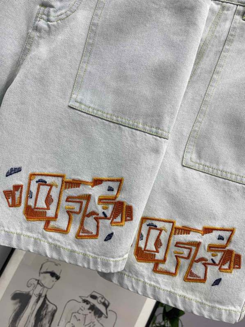 Other 220 Off (White) - Image 6