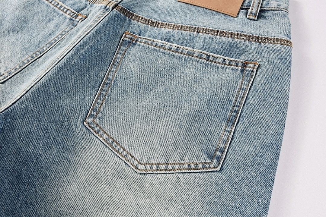 Other 240 Purple Jeans - Image 4