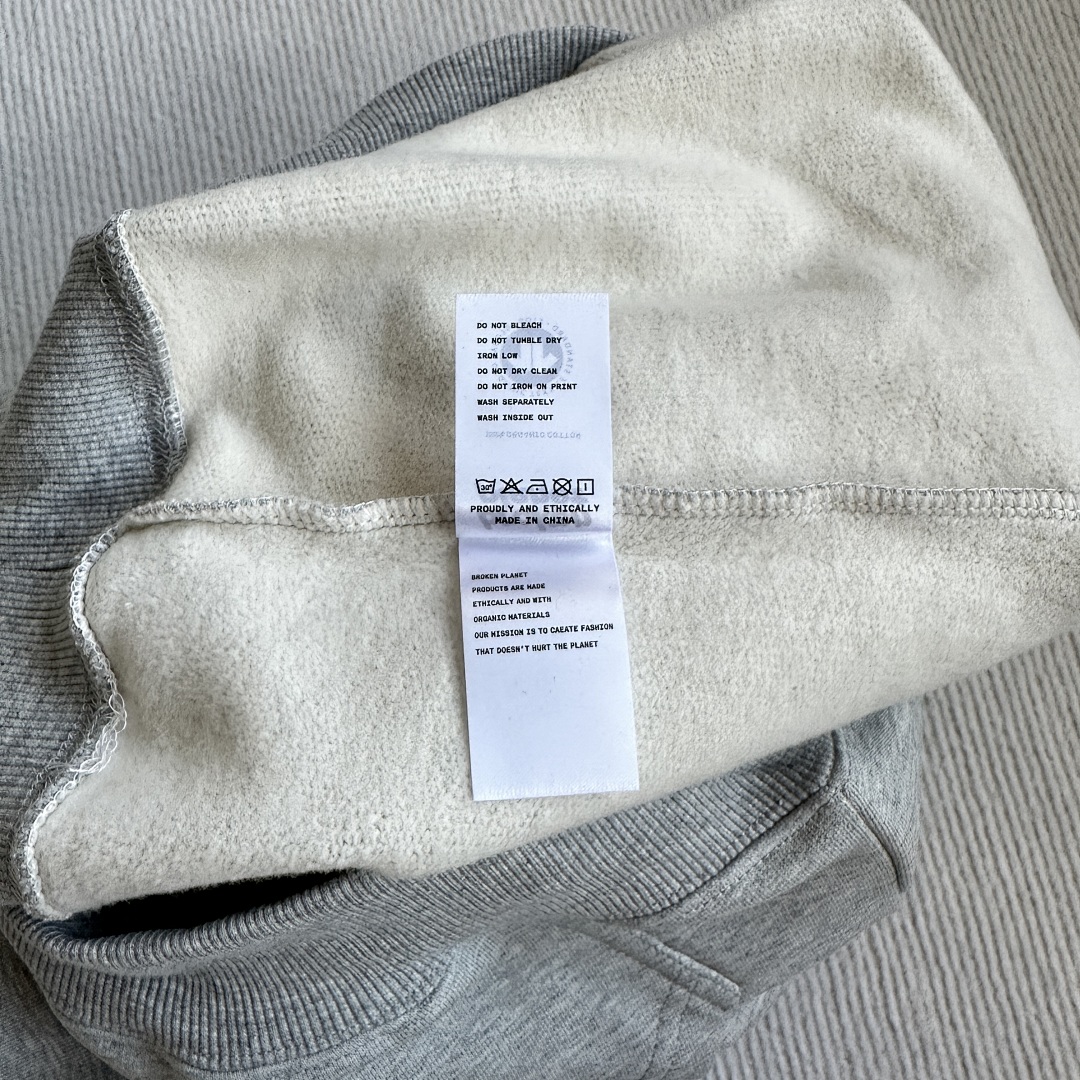 Other ¥195 Basic Hoodie - Image 20