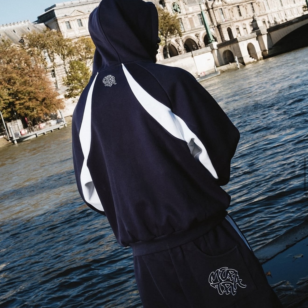 Other ¥199+¥219 2.0 Colour Me-Colorblock Sports Suit (Navy Blue) - Image 2
