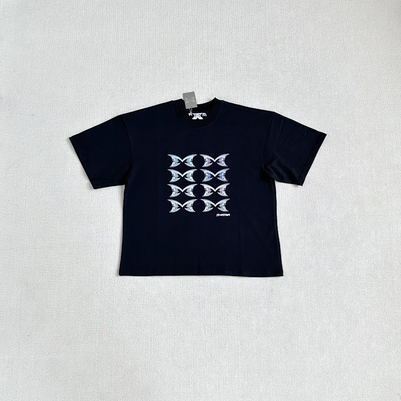 ¥95 (Mertra Stacked Logo Tee|Black), photo 1