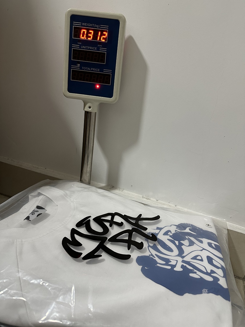 Other 💥¥49 (Mertra Carries Weight Tee) - Image 4