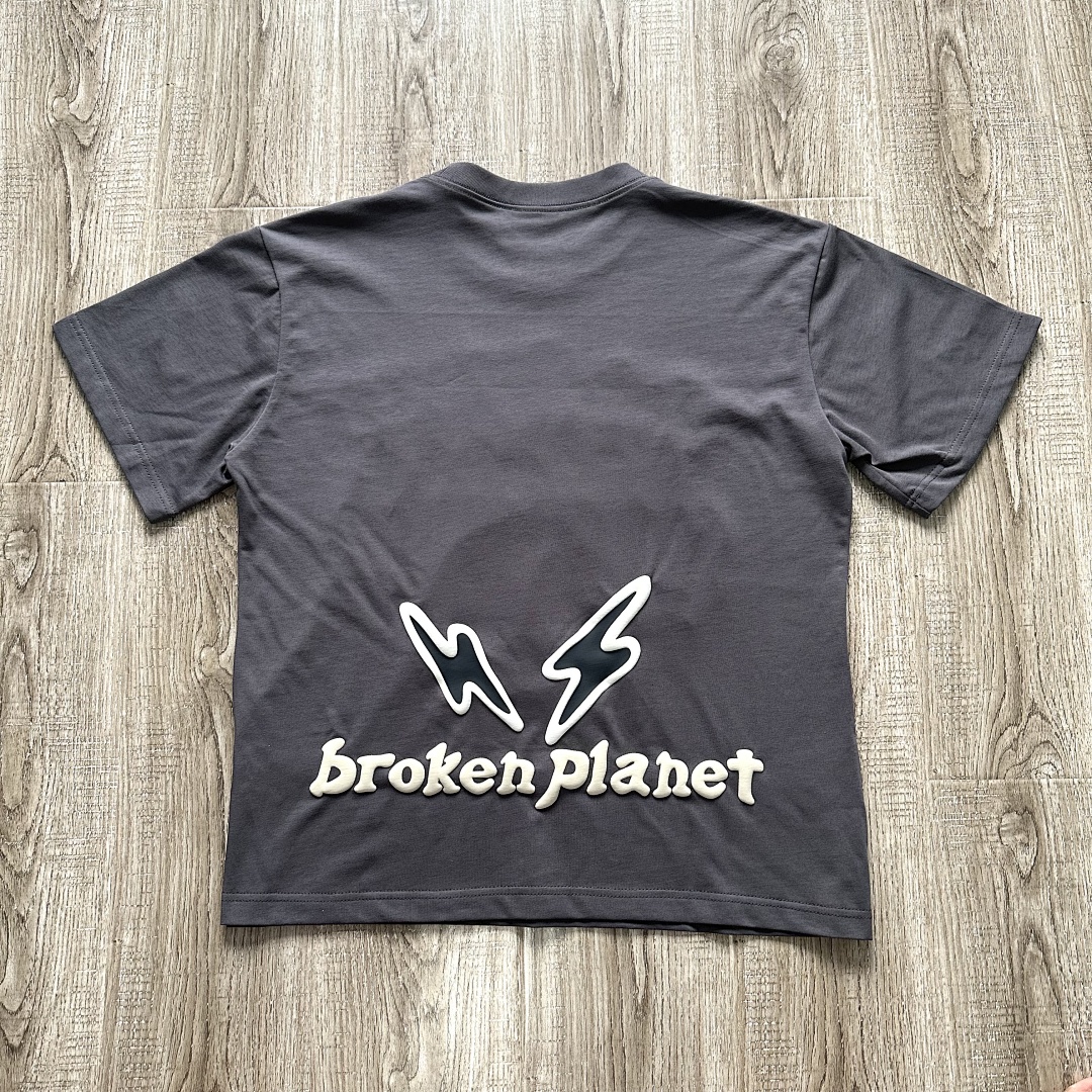 Other ¥98 Find Your Balance T-Shirt - Image 17