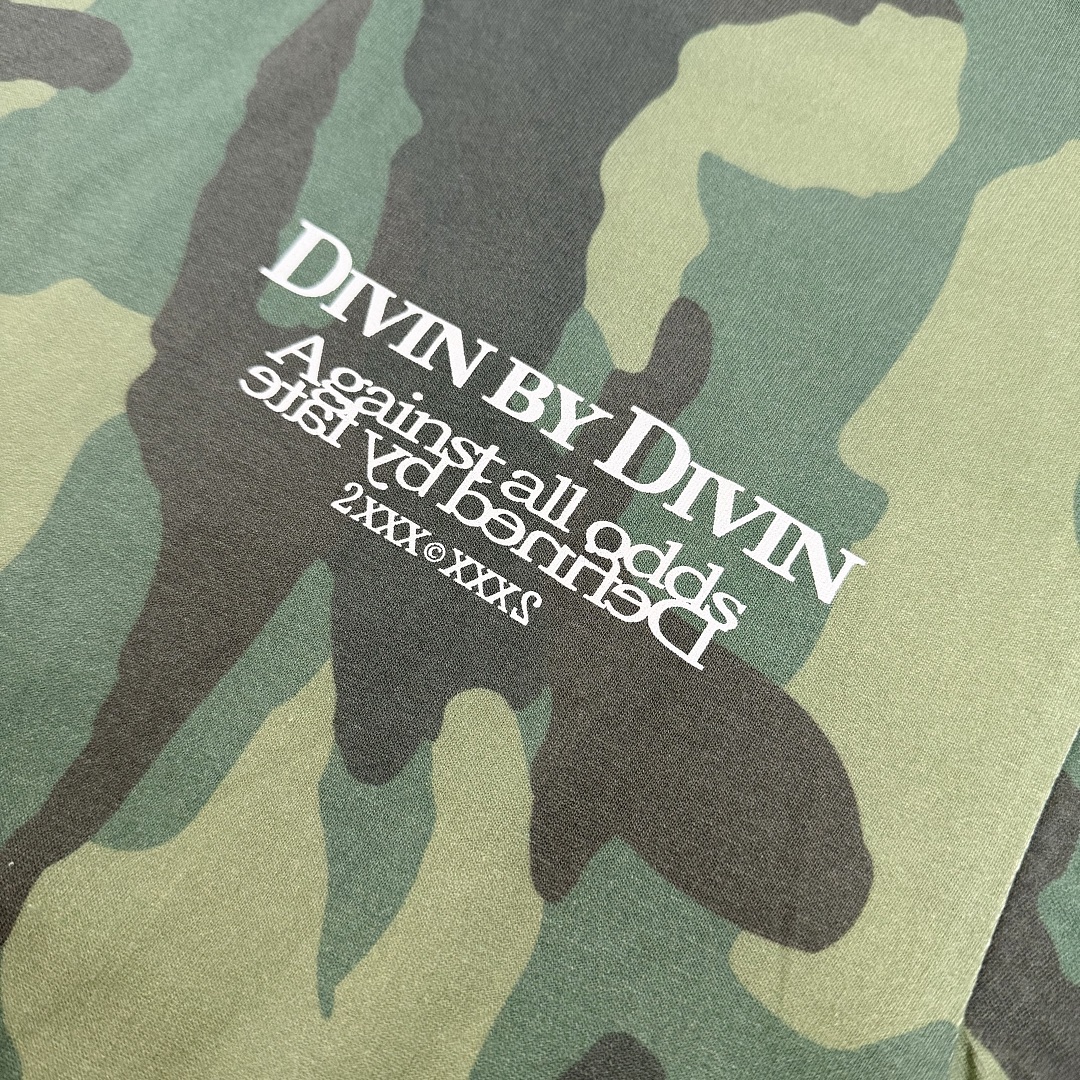 Other ¥79 (Divin…Beast T-Shirt｜Camouflage White Black) - Image 12
