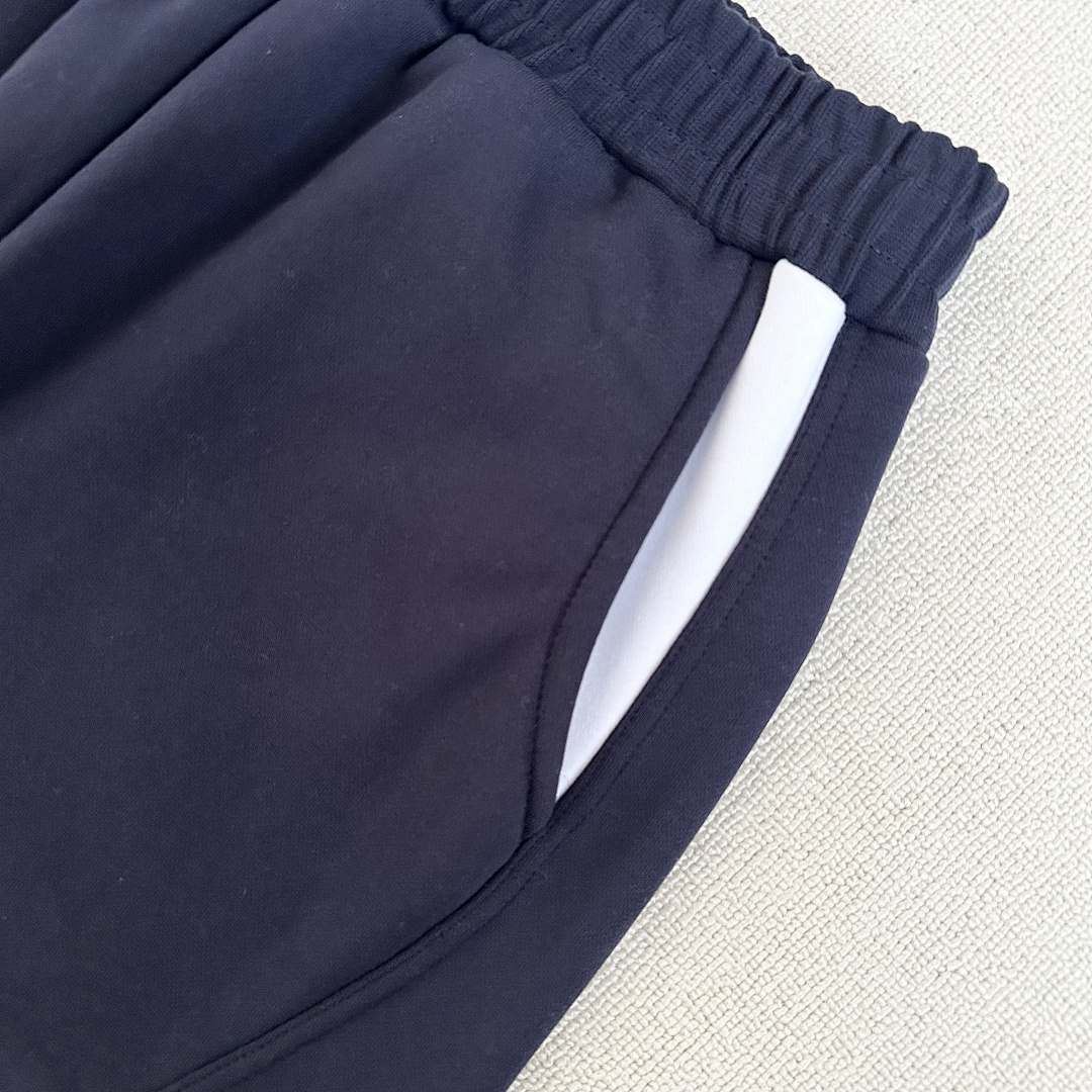 Other ¥199+¥219 2.0 Colour Me-Colorblock Sports Suit (Navy Blue) - Image 32