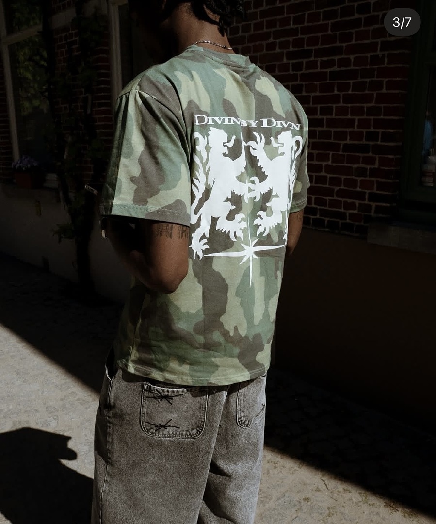 Other ¥79 (Divin…Beast T-Shirt｜Camouflage White Black) - Image 45