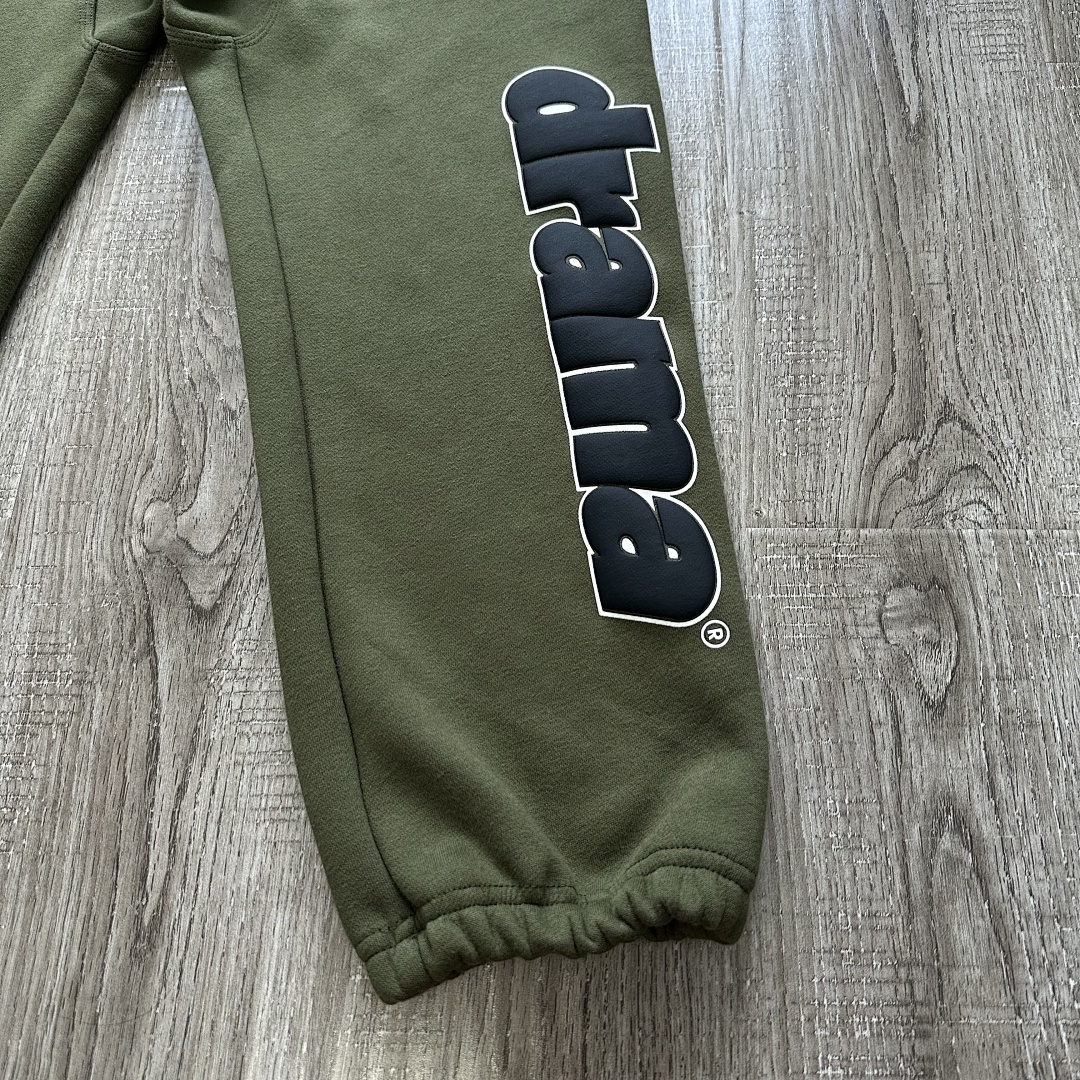 Other ¥380 Army Green & Black Trackeh - Image 27