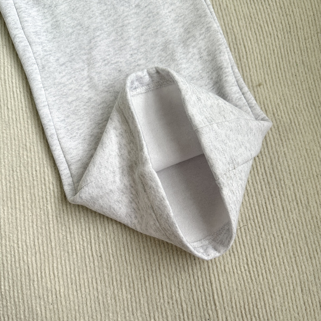 Other Tracksuit - Image 35