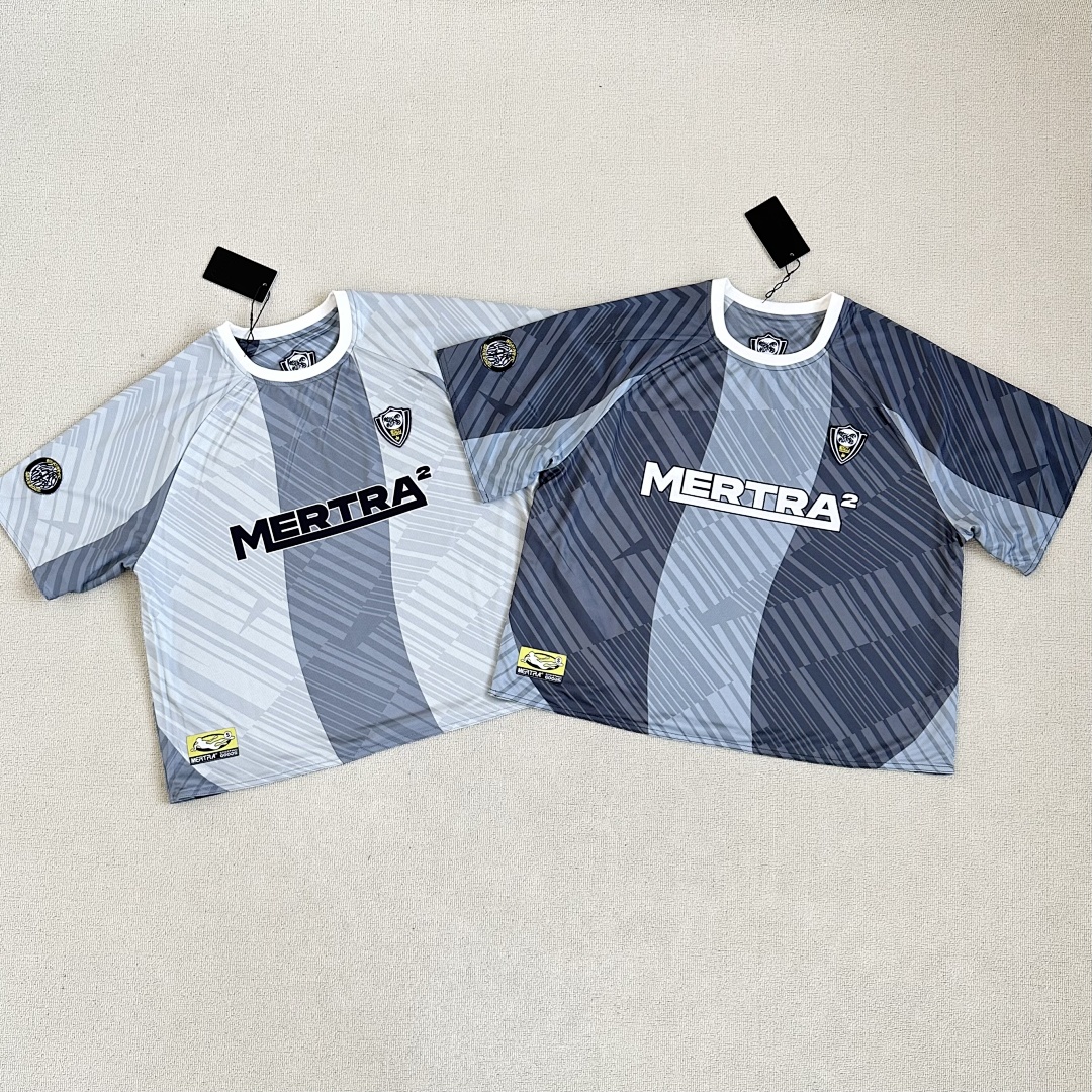 Other 129¥ (Mertr* Reversible Football Short-Sleeve T-Shirt)